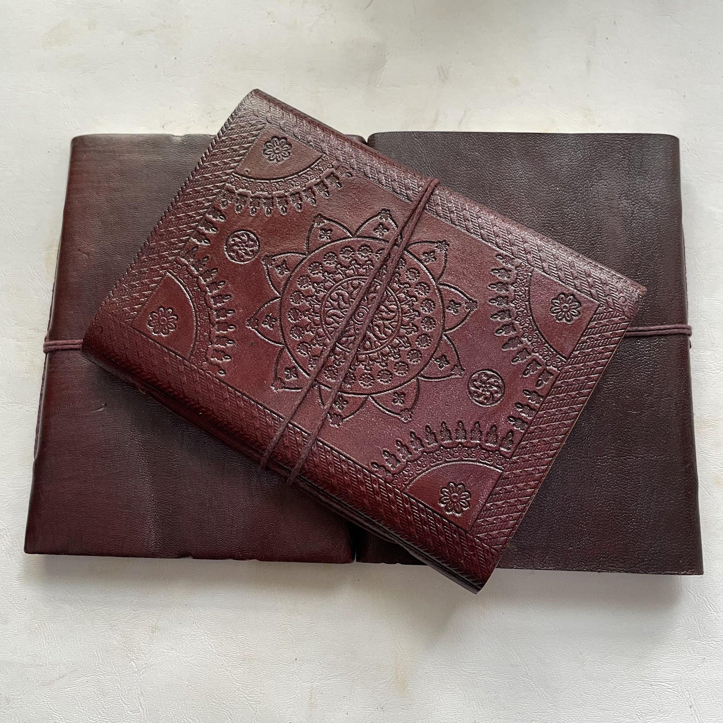 Handcrafted Leather Diary - 6x4.5 Inch - 40 Pages
