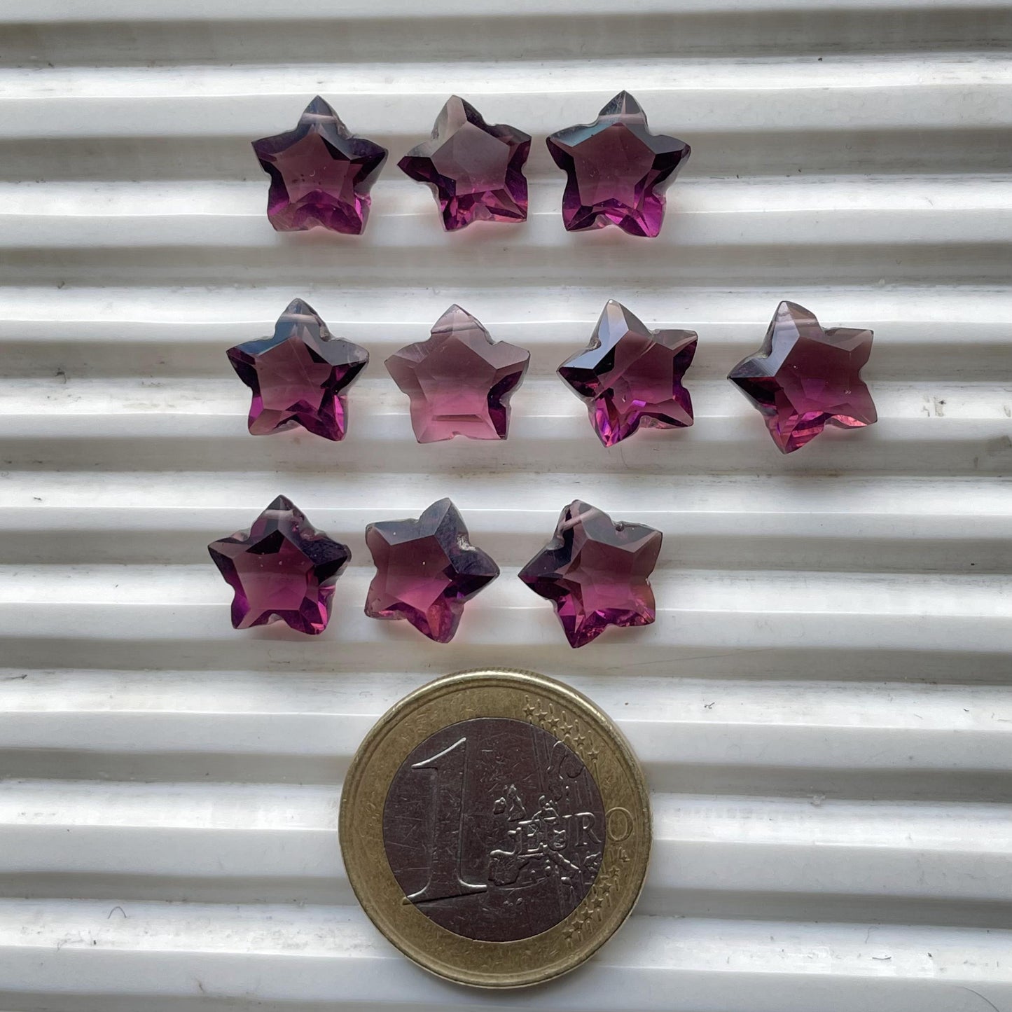 Rodhonite Garnet Star Faceted Nice Quality ( 10 mm ) Star Shape