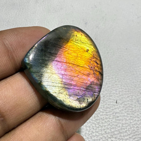 Handmade Purple Labradorite Cabochon: Multicolor Loose Gemstone, 42.00 Cts