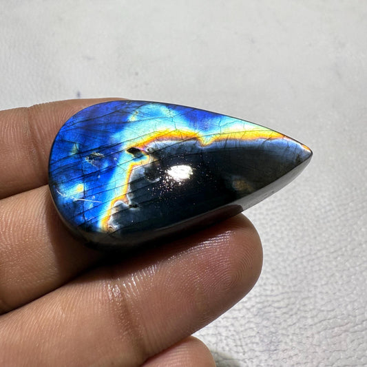 Natural Pear Labradorite Cabochon: Multicolor Madagascar Gemstone