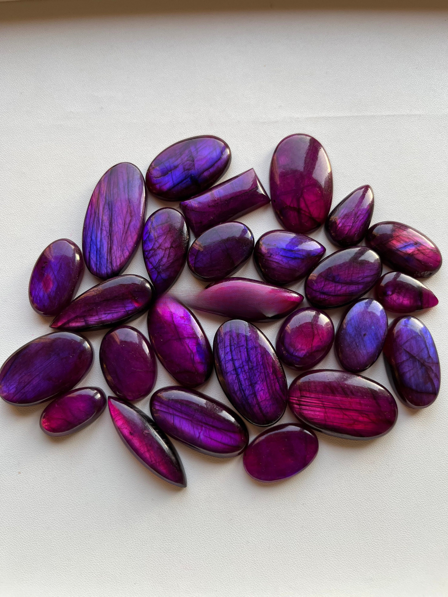 Purple Labradorite Cabochon Wholesale Lot By Weight Used For Jewelry Making (Natural Stone-Coated))