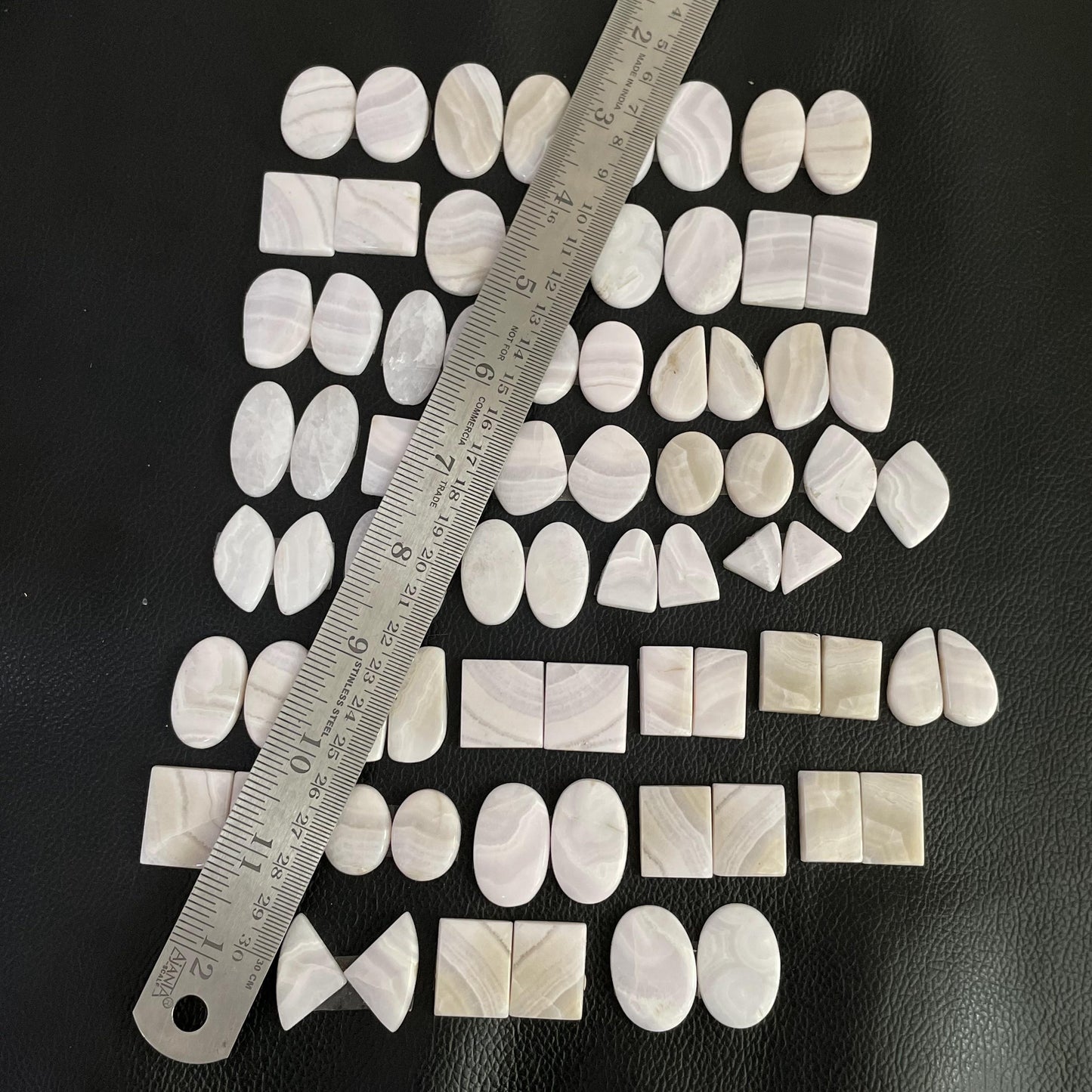 Natural Mangano Calcite Cabochon (Natural)