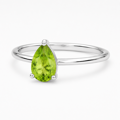 Peridot Ring in 925 Sterling Silver, Minimalist Green Gemstone Ring, August Birthstone Ring, Promise Ring, Gift for Her