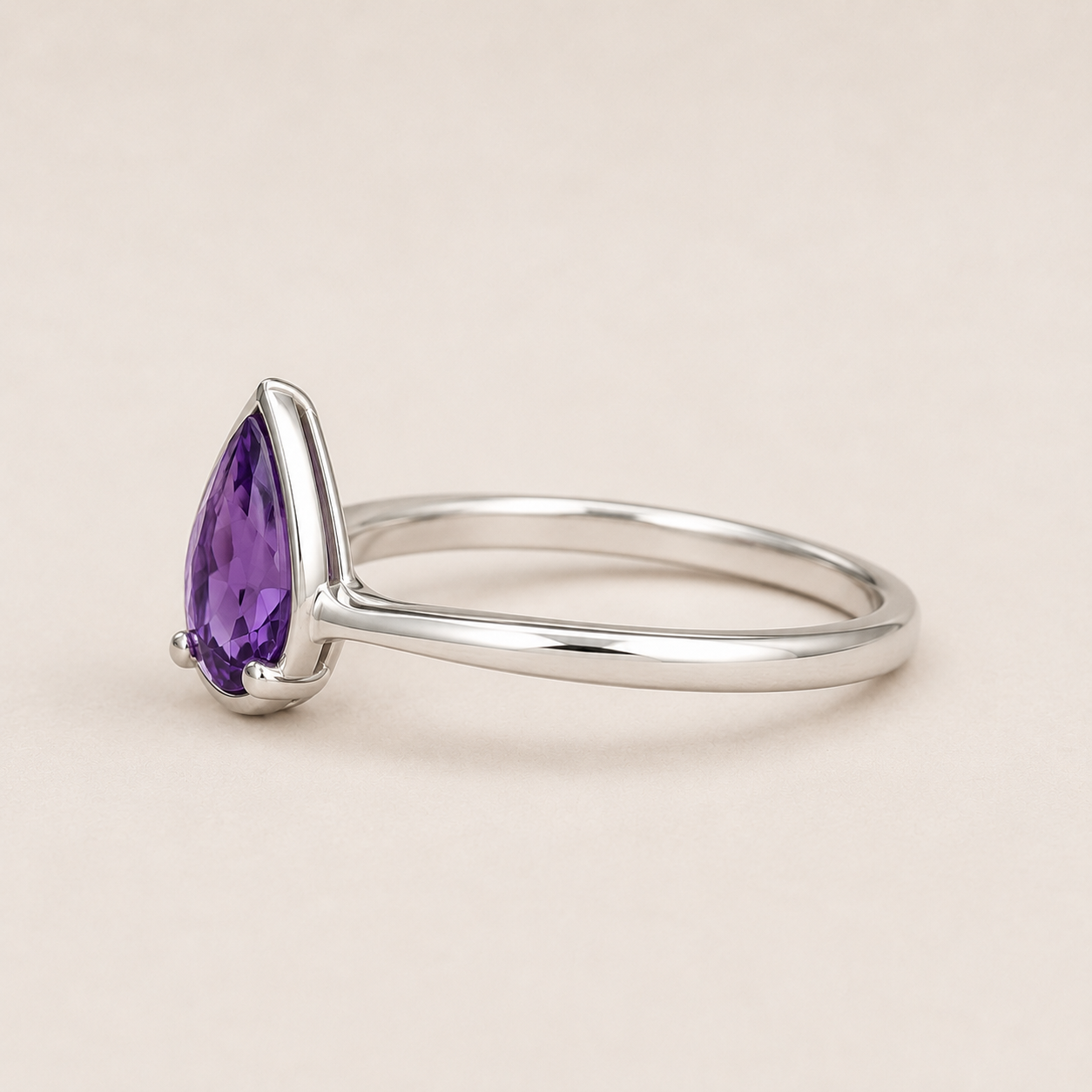 Pear Cut Amethyst Ring, 925 Sterling Silver Purple Gemstone Ring, Minimalist Teardrop Ring, February Birthstone Gift for Her