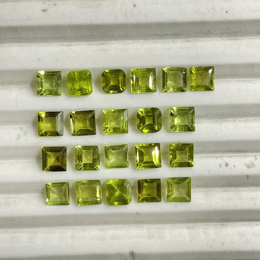 Natural Peridot 5 mm Square Faceted Gemstone (Natural)