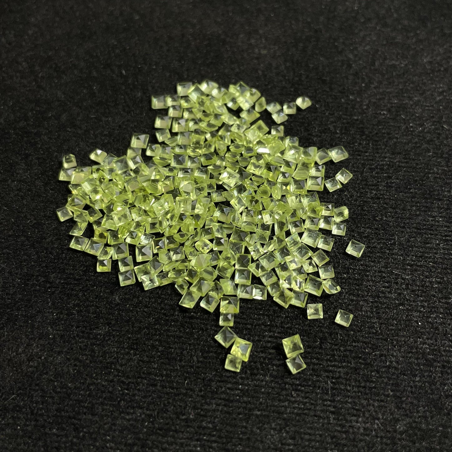 Natural Peridot 2-2.5mm Square Faceted Gemstone (Natural)