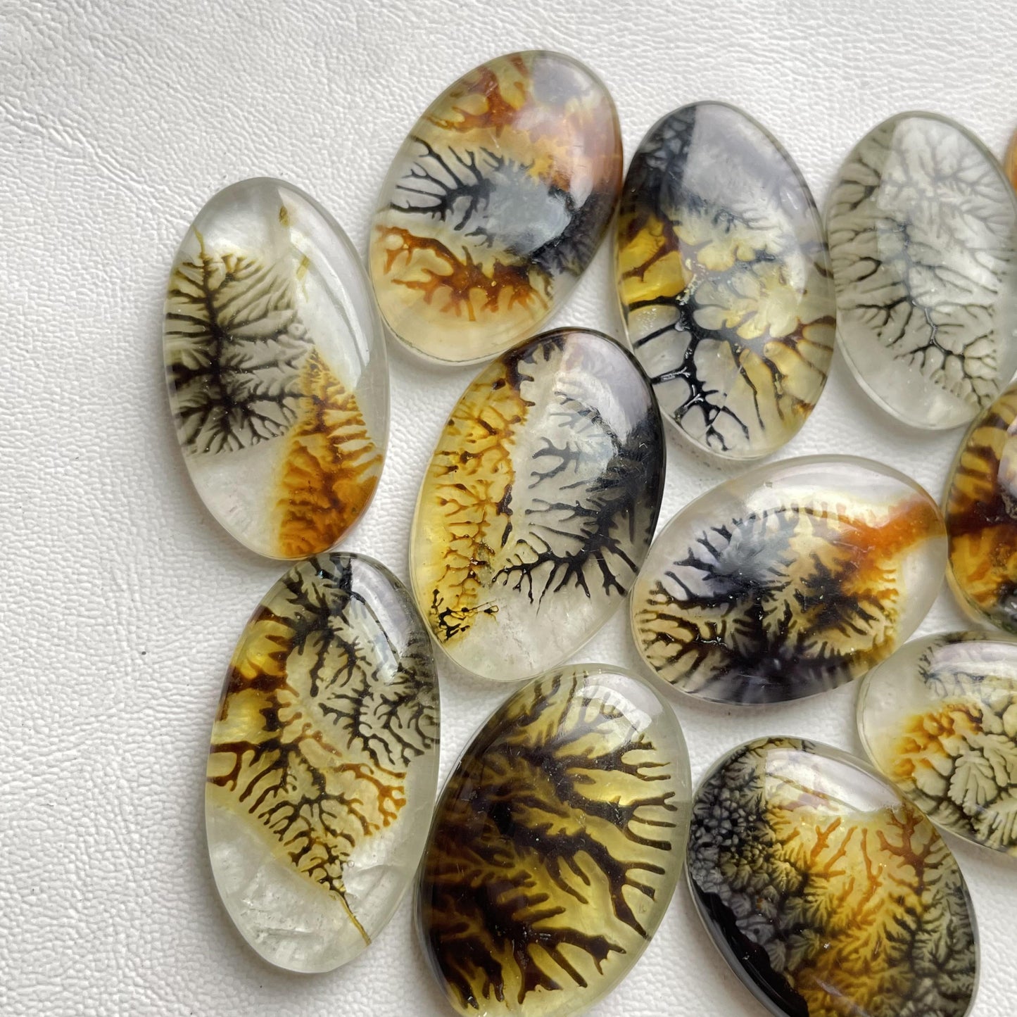 Natural Crystal Scenic Dendritic Doublet Cabochon Doublet (Lab-Created)