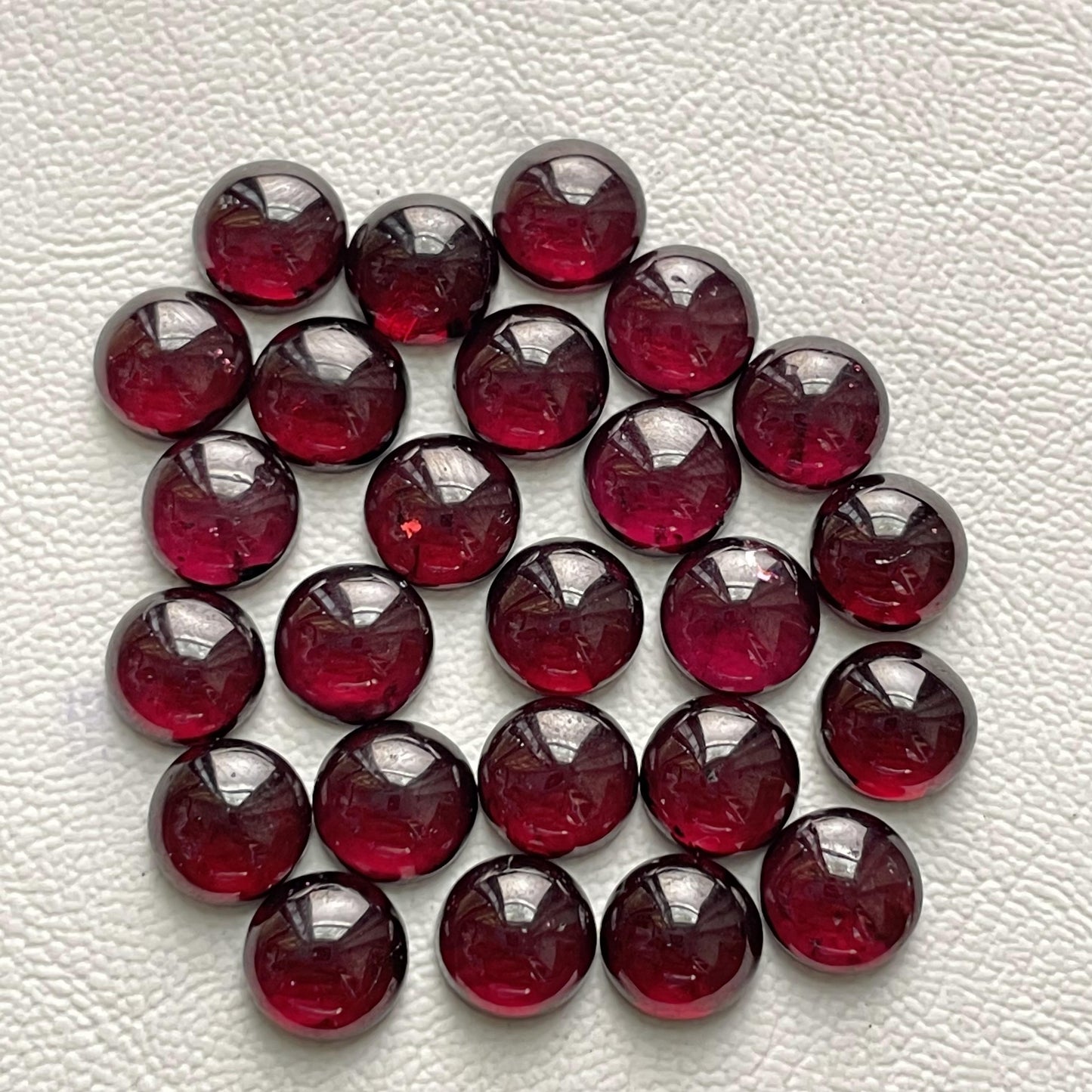 Natural Red Garnet Cabochon (Natural)