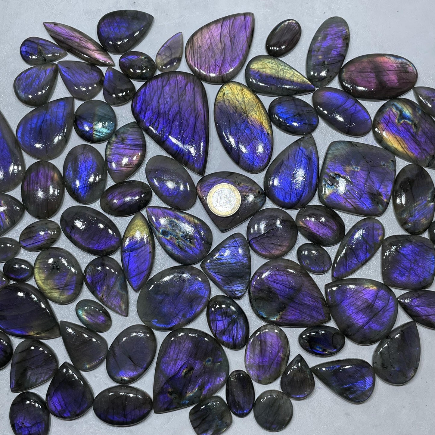 Natural Labradorite Purple Fire Cabochon (Natural)