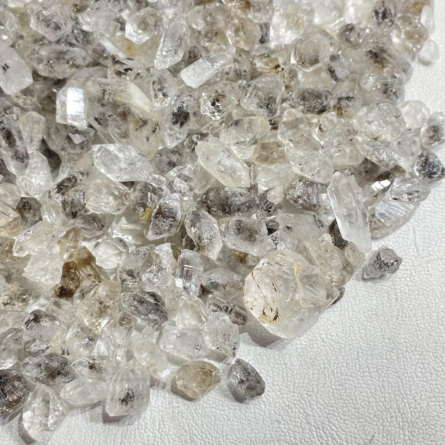 Natural Herkimar Daimond Rough Stone (Natural)