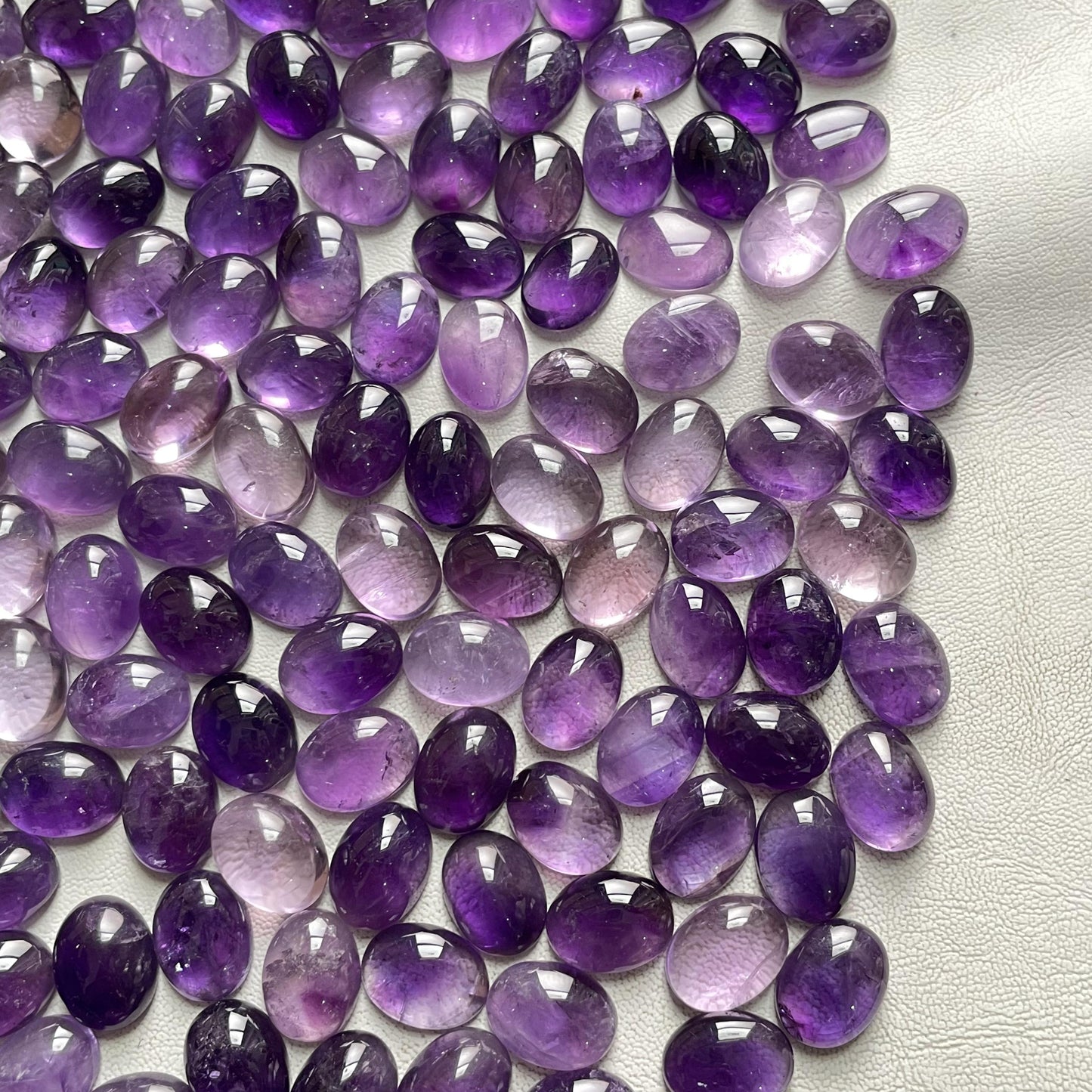 Beautiful Purple Amethyst 12x16 mm Oval Cabochon (Natural)