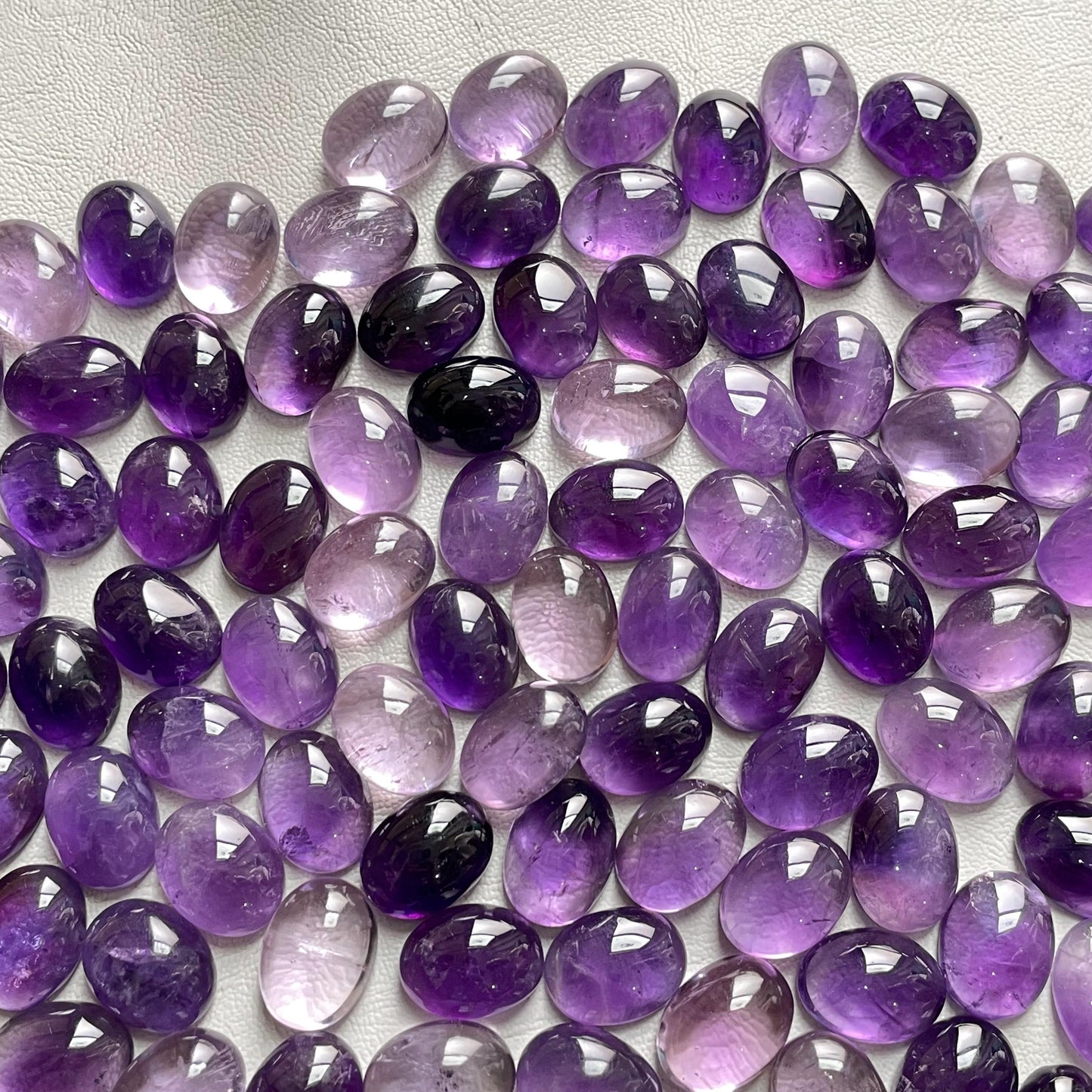 Beautiful Purple Amethyst 12x16 mm Oval Cabochon (Natural)