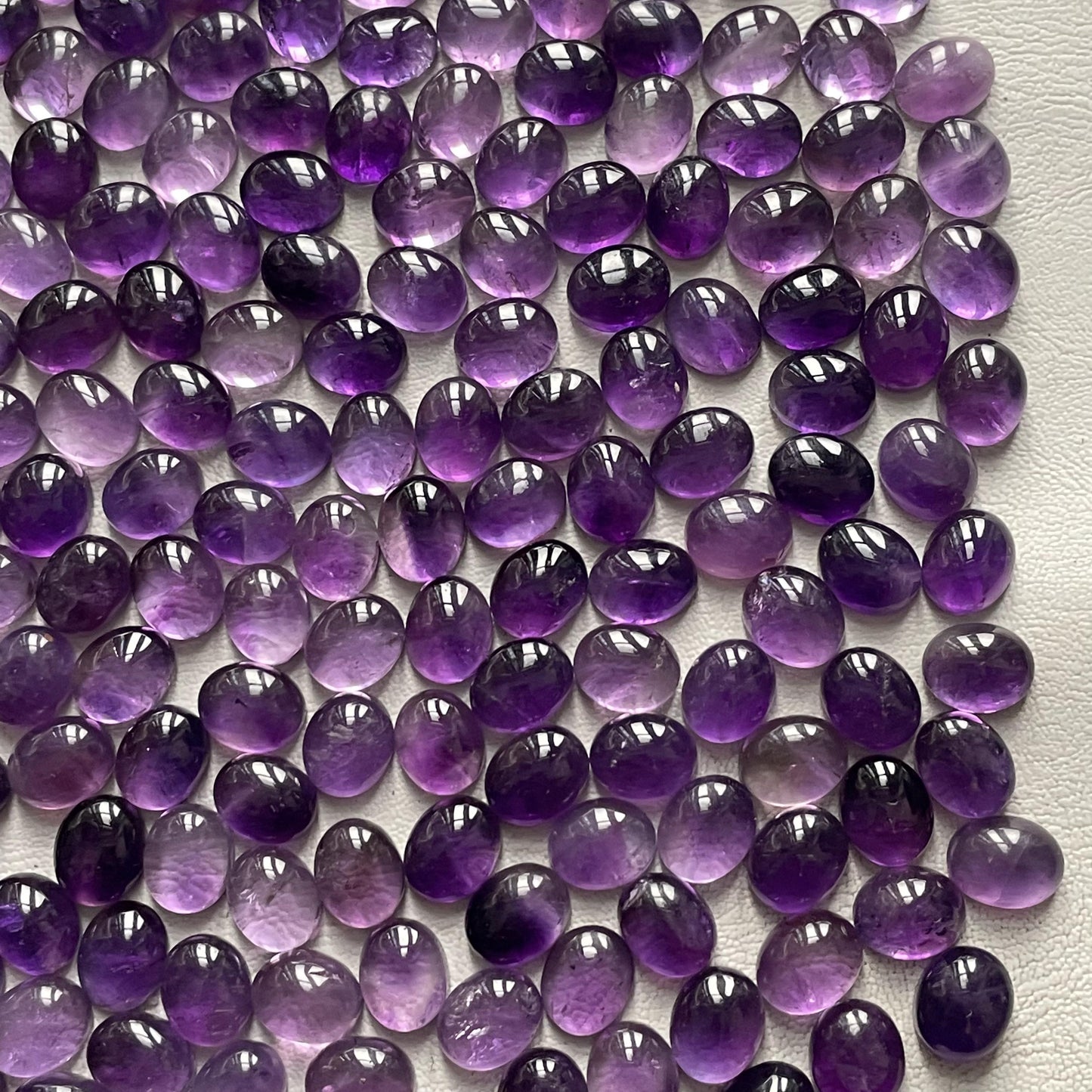 Natural Purple Amethyst 9x11 mm Oval Cabochon (Natural)