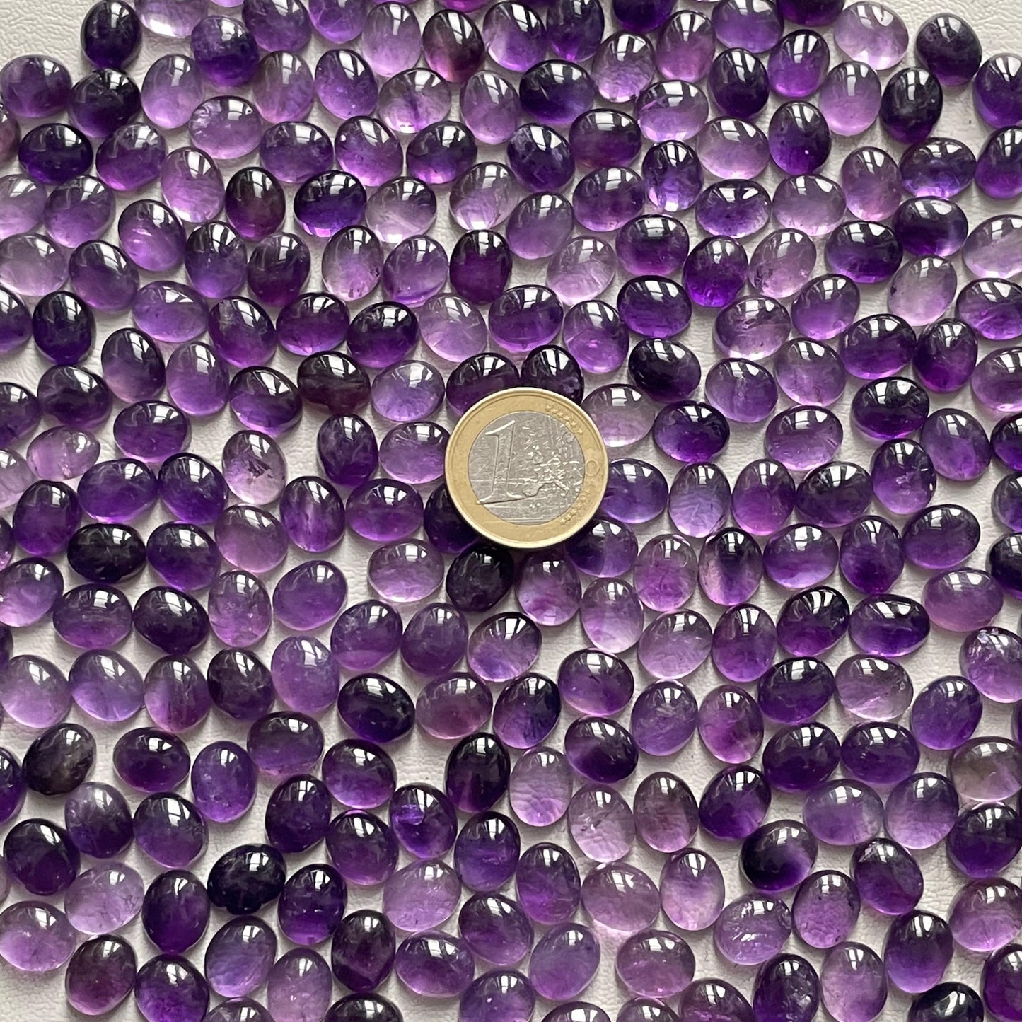 Natural Purple Amethyst 9x11 mm Oval Cabochon (Natural)