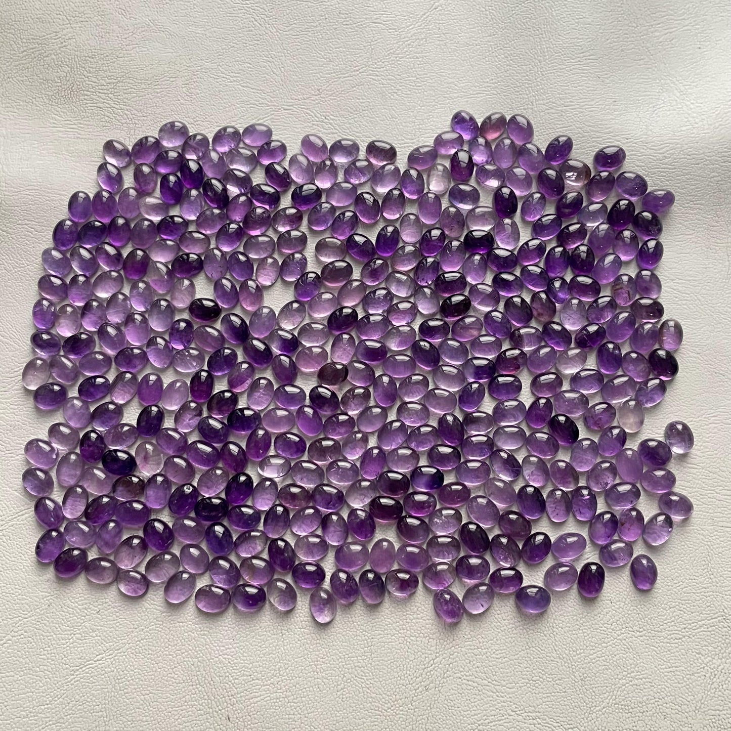 Natural Purple Amethyst 6x8 mm Oval Cabochon (Natural)