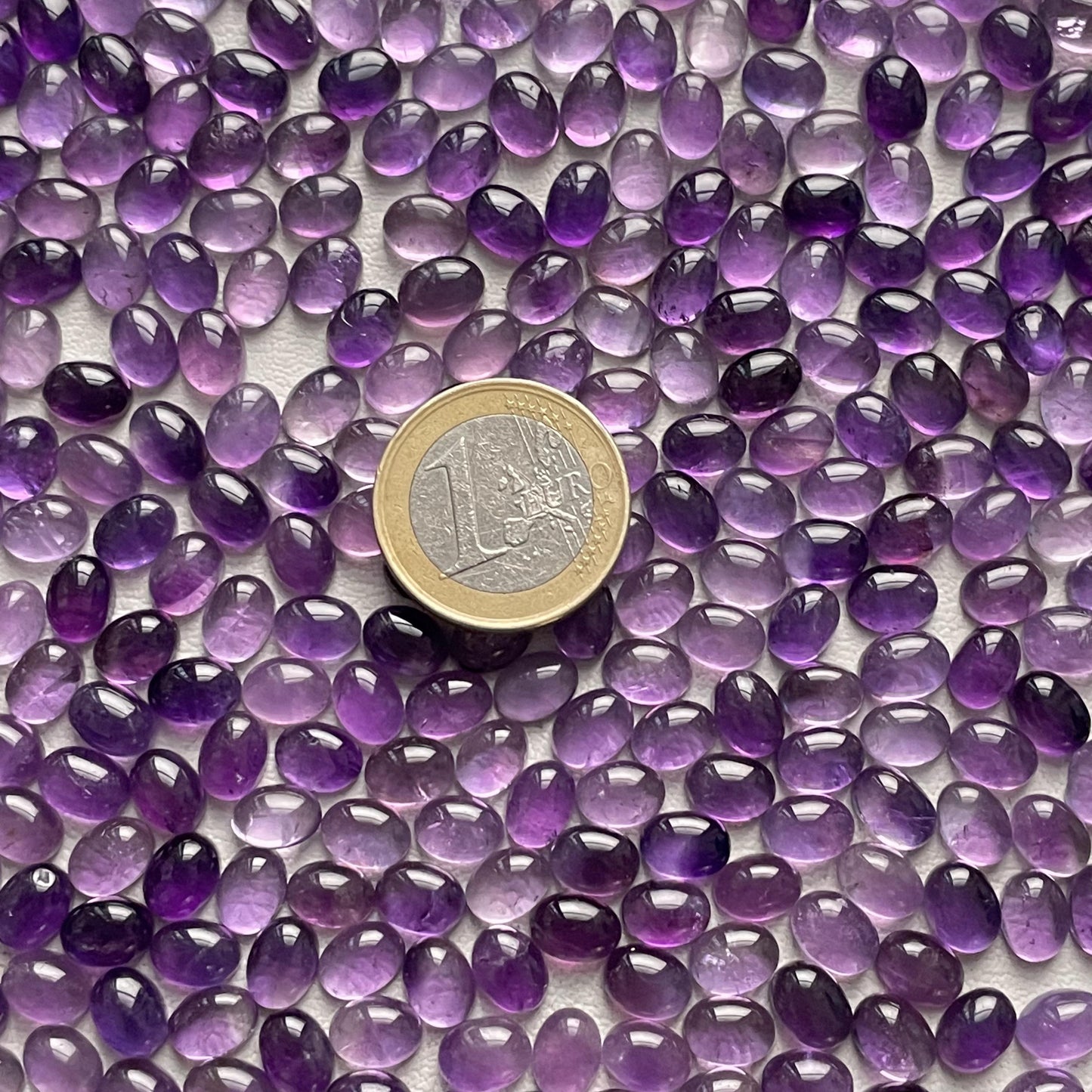 Natural Purple Amethyst 6x8 mm Oval Cabochon (Natural)