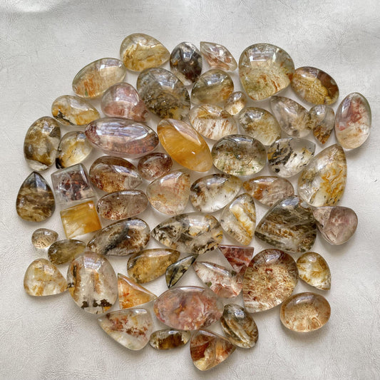 Natural Garden Quartz Cabochon (Natural)