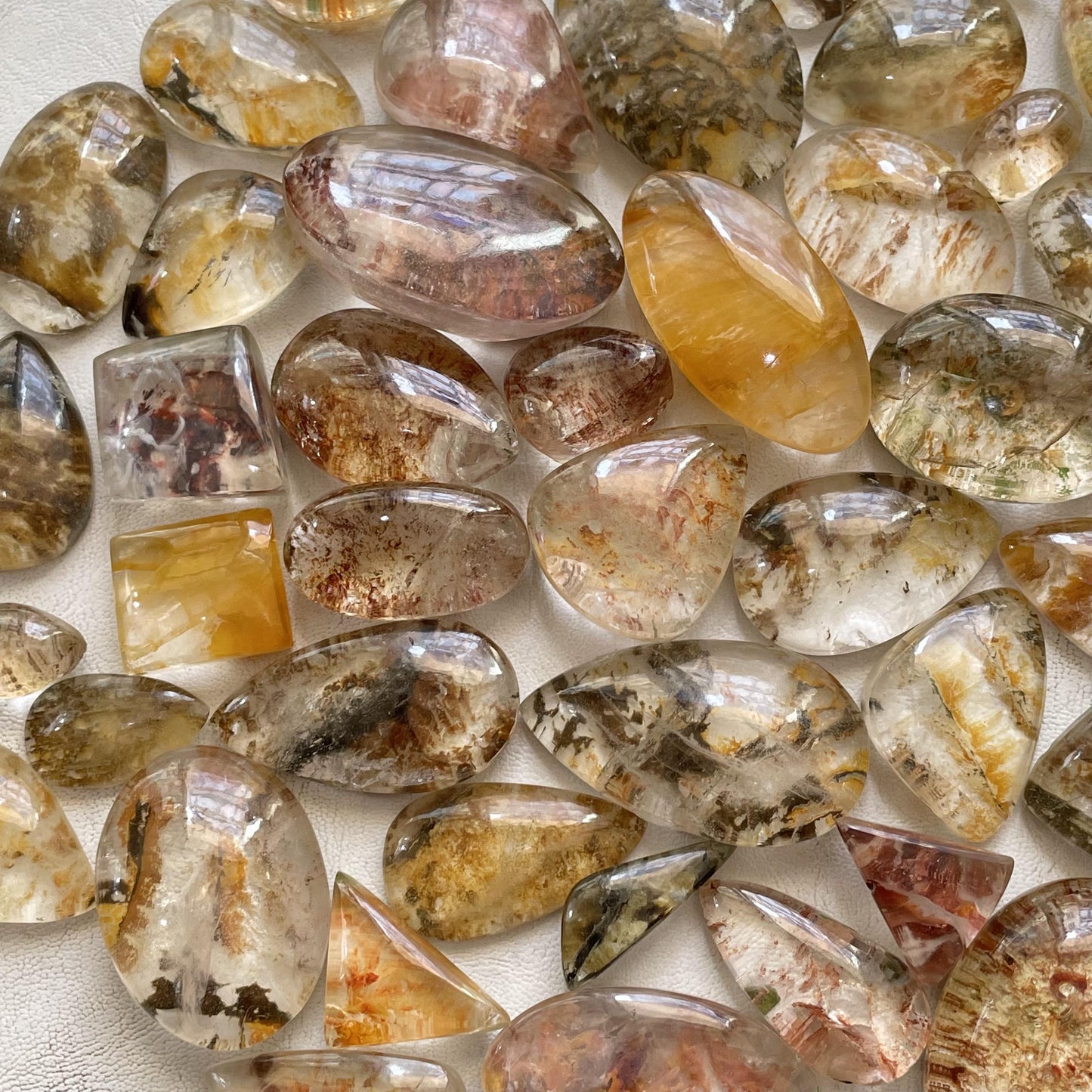 Natural Garden Quartz Cabochon (Natural)