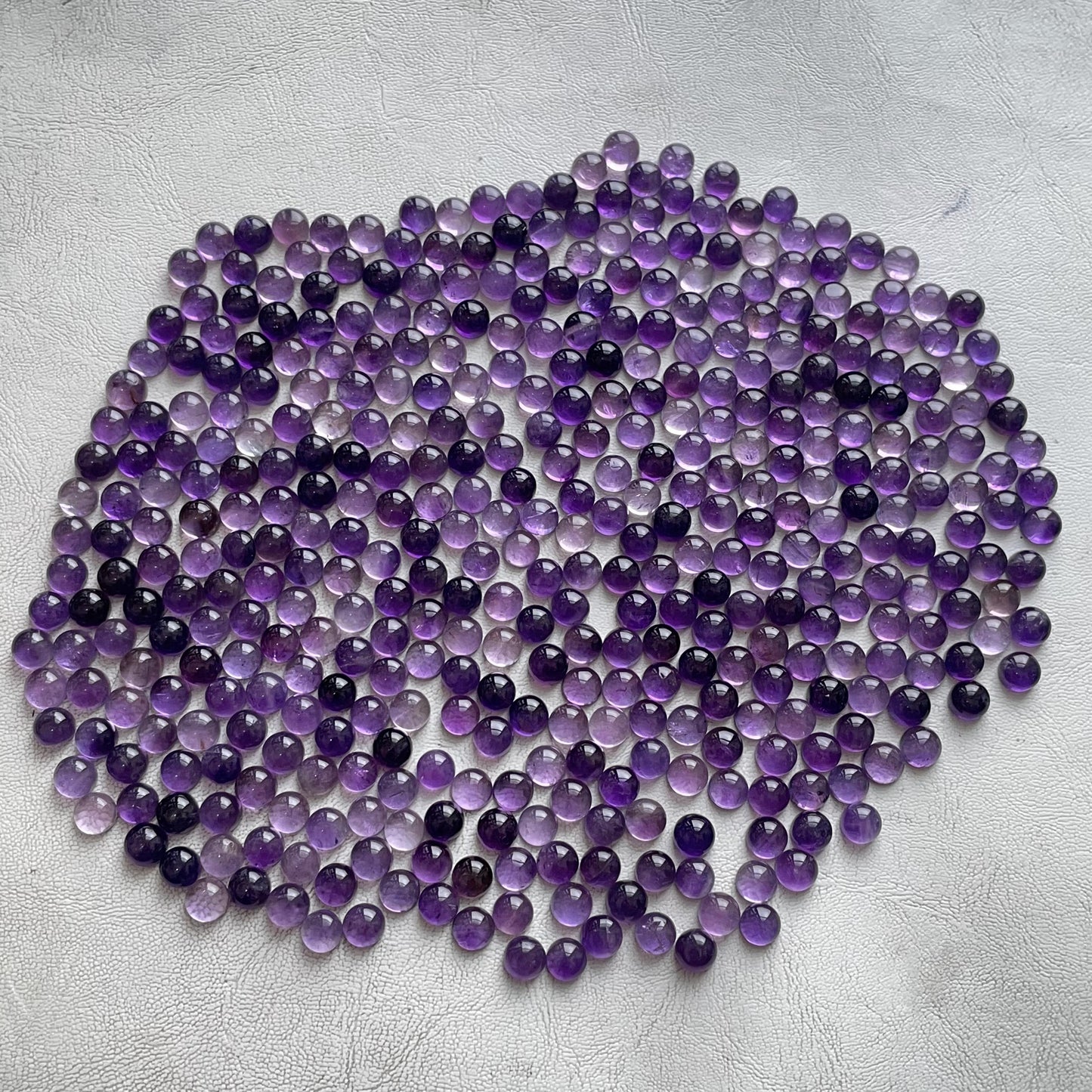 Natural Purple Amethyst 7 mm Round Cabochon  (Natural)