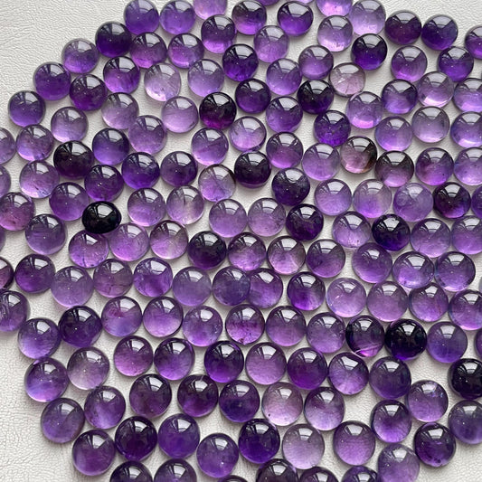 Beautiful Purple Amethyst 11 mm Round Cabochon (Natural)