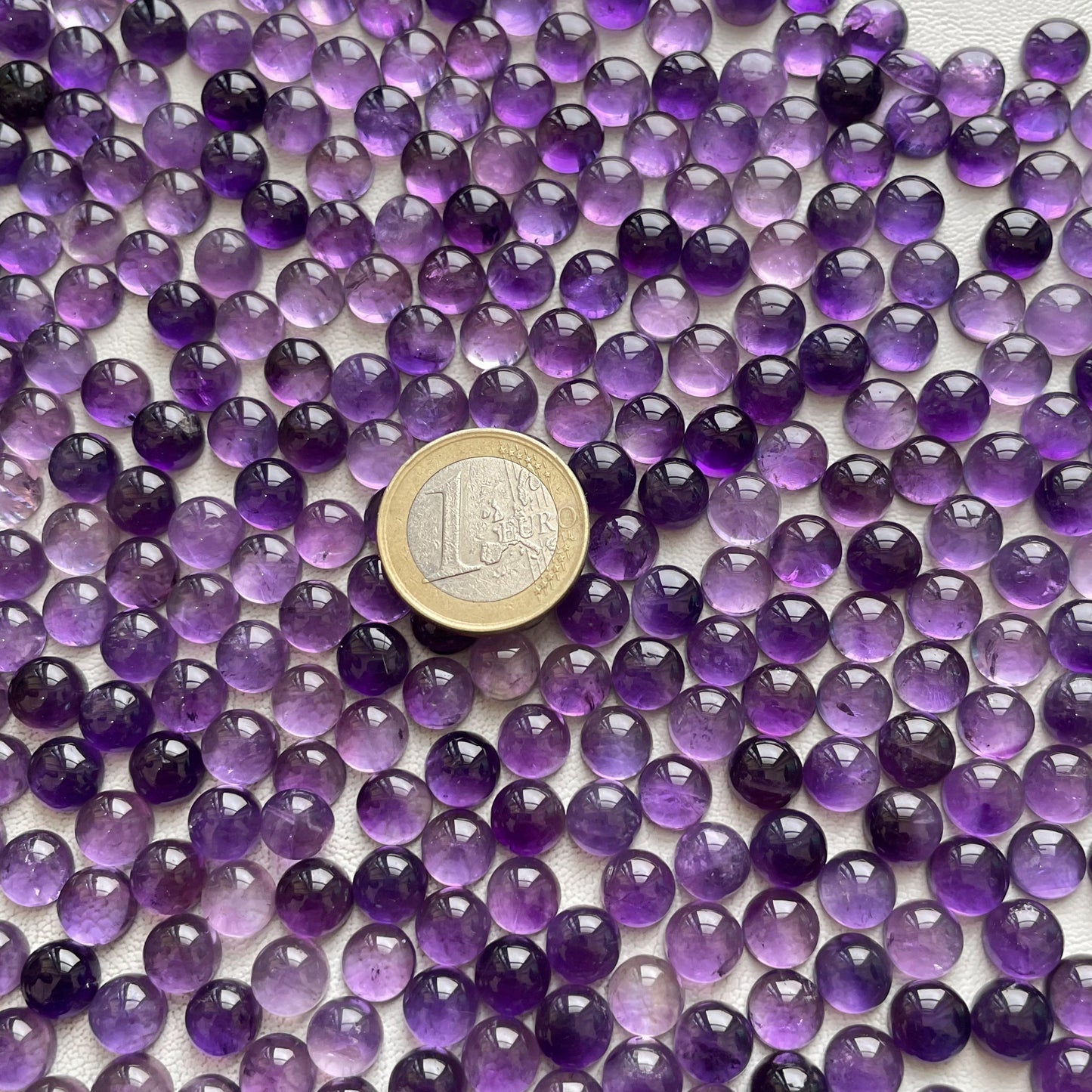 Natural Purple Amethyst 8 mm Round Cabochon (Natural)