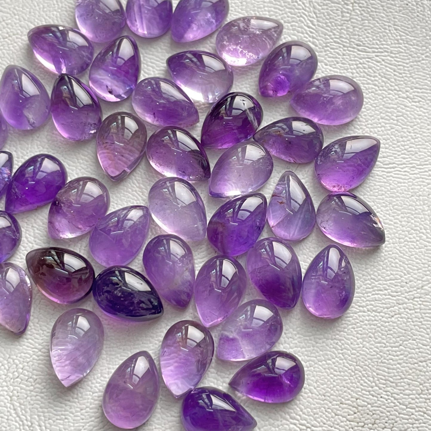 Natural Purple Amethyst 8x12 mm Pear Cabochon (Natural)