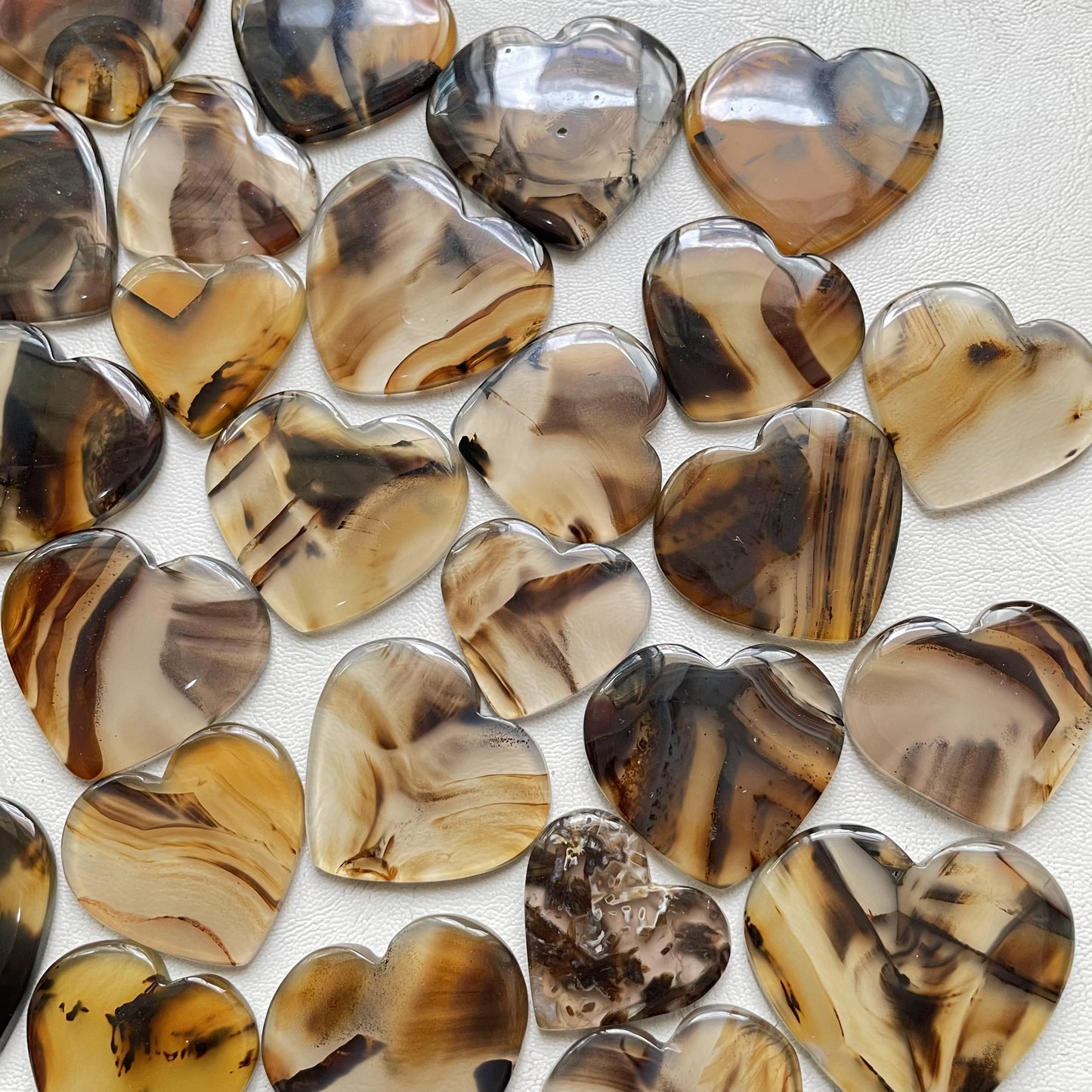 Natural Montana Agate Heart Cabochon (Natural)