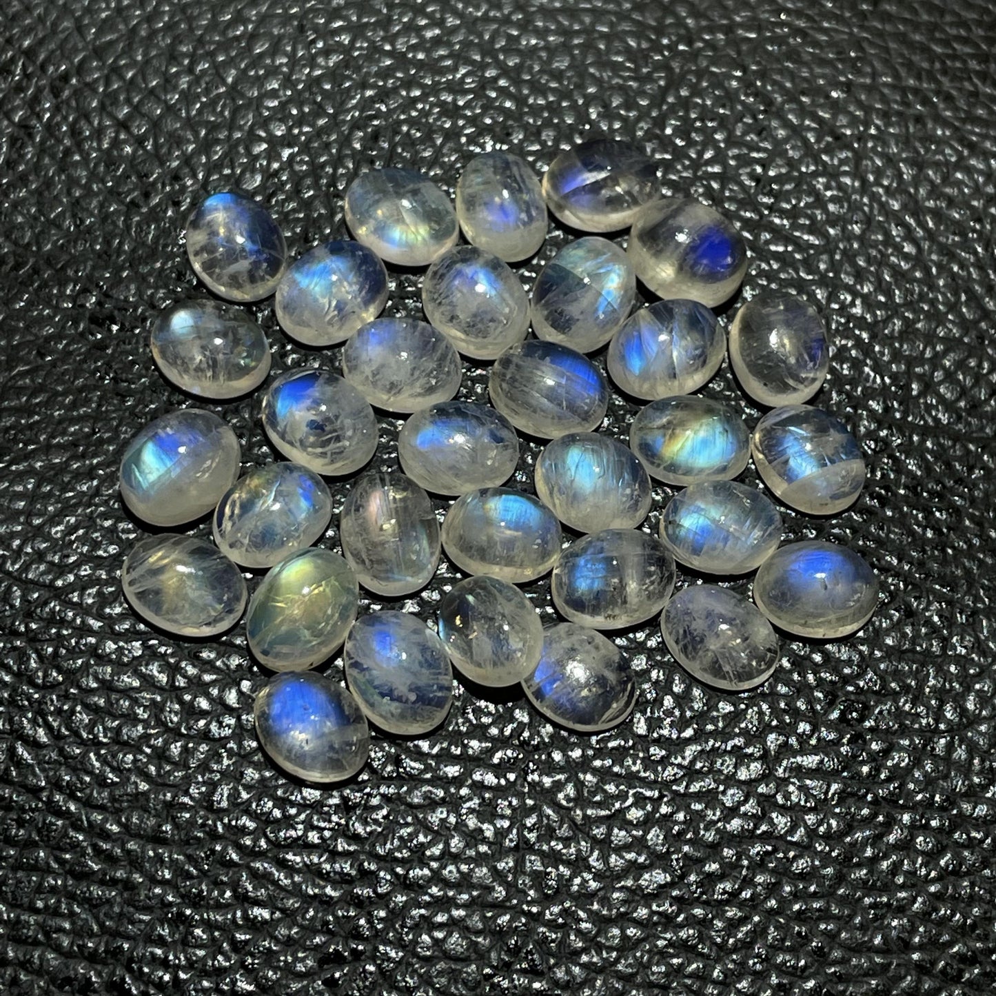 Natural Rainbow Moonstone 7x9 mm Oval Cabochon (Natural)