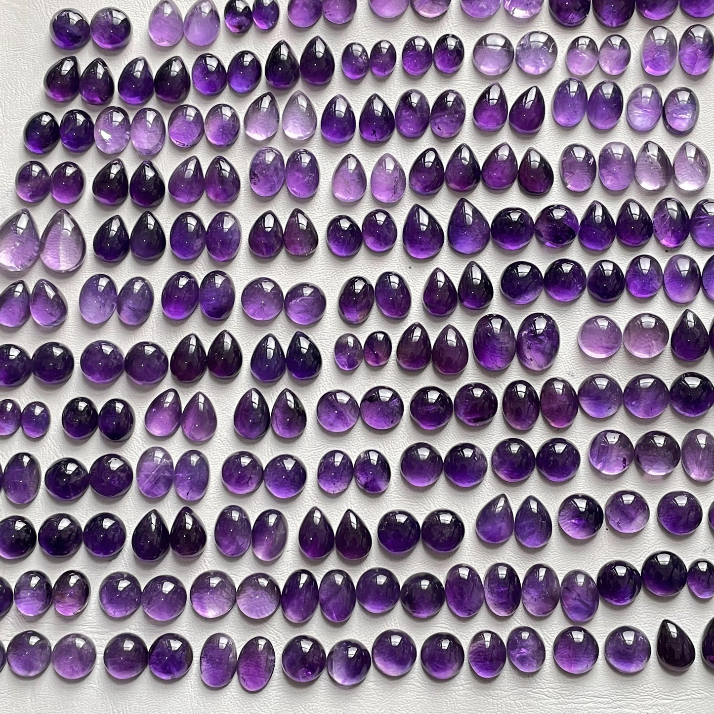 Natural Amethyst Pairs Cabochon (Natural)