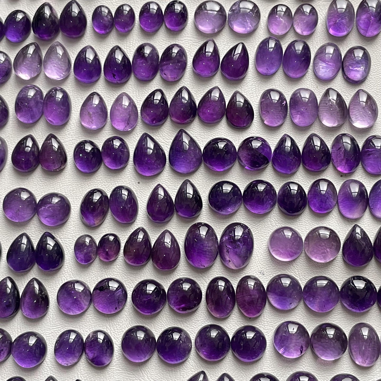 Natural Amethyst Pairs Cabochon (Natural)