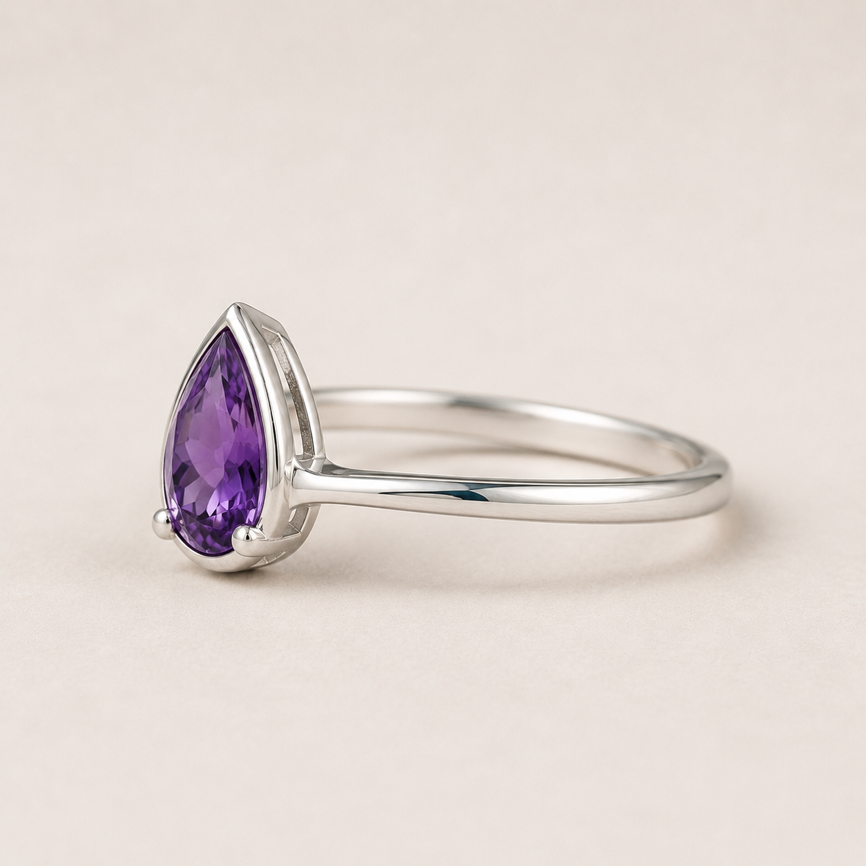 Pear Cut Amethyst Ring, 925 Sterling Silver Purple Gemstone Ring, Minimalist Teardrop Ring, February Birthstone Gift for Her