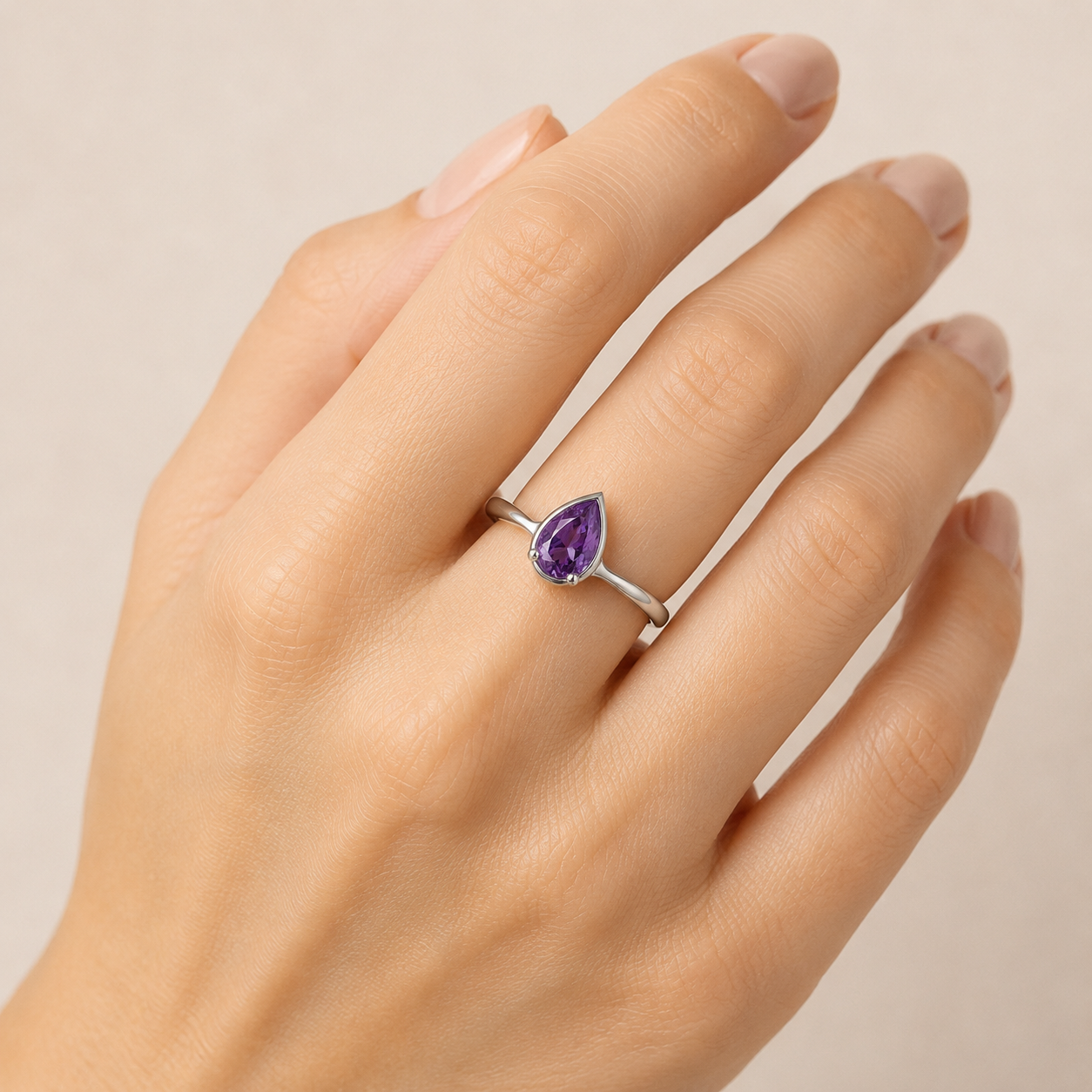 Pear Cut Amethyst Ring, 925 Sterling Silver Purple Gemstone Ring, Minimalist Teardrop Ring, February Birthstone Gift for Her