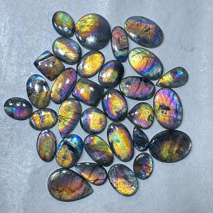 Natural Multi Purple Labradorite Cabochon, Purple Labradorite By Weight With Different Shapes (Natural)
