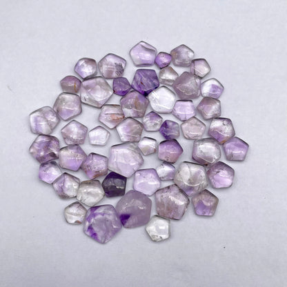 Natural Amethyst Hexagon Shape Cabochon (Natural)