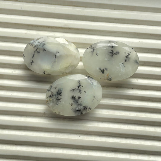 Natural Dendrite Opal 25x35 mm Oval Shape Faceted (Natural)