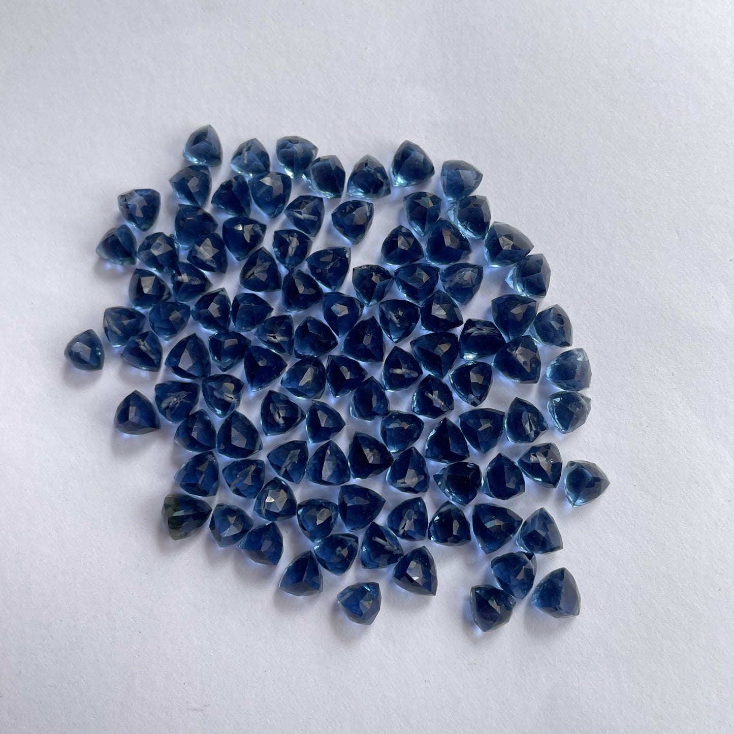 London blue topaz Faceted Nice Quality (7mm) Trillion Shape