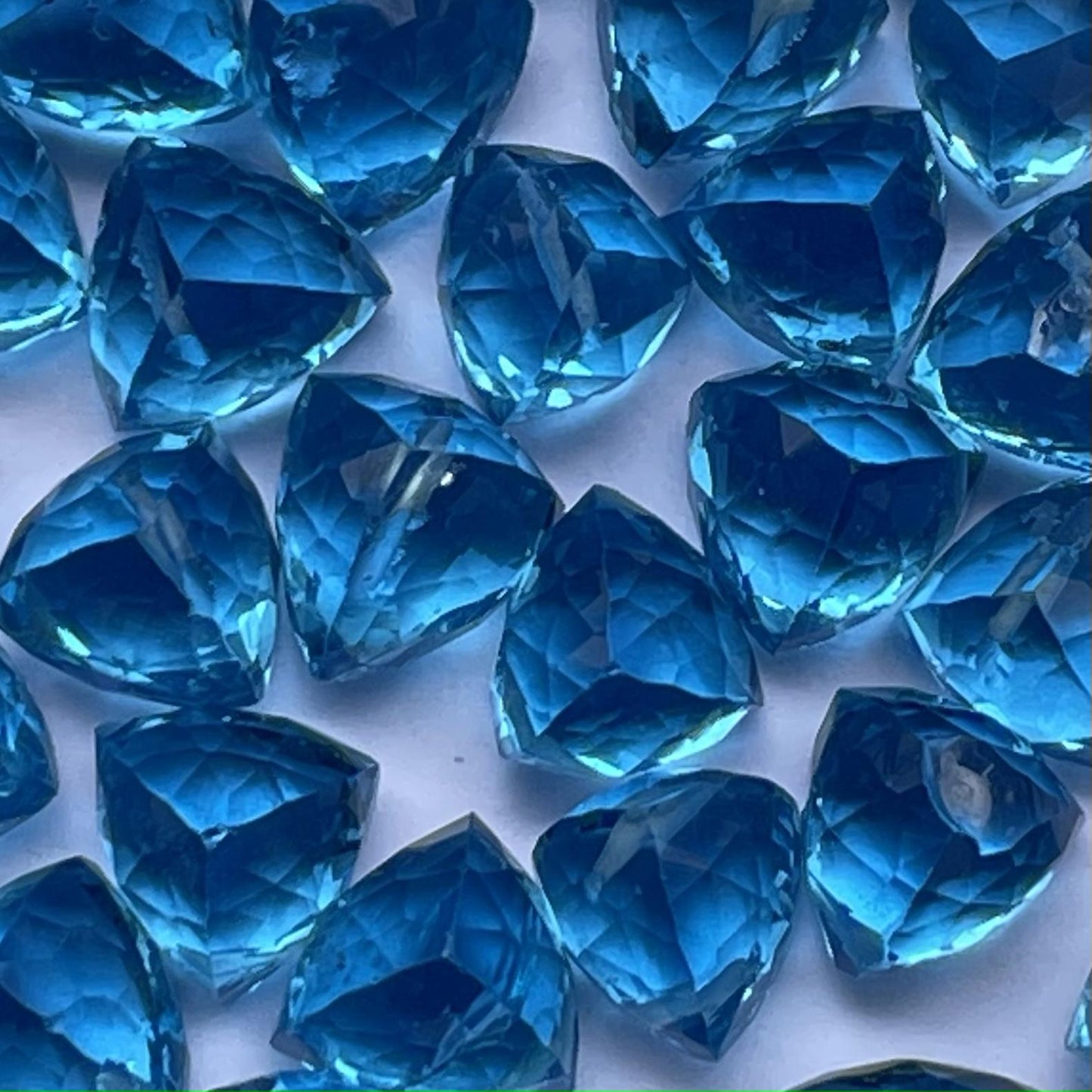 Swiss Blue Topaz Faceted Nice Quality (7mm) Trillion Shape (Lab-Created)