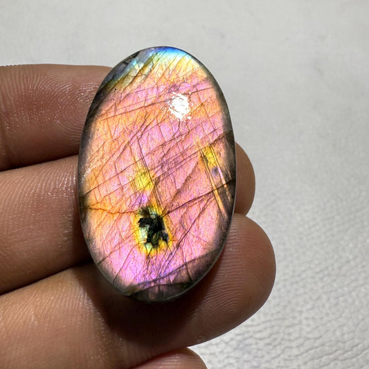 Purple Labradorite Cabochon: Oval Healing Crystal Gemstone (37x22x6 mm)