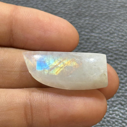 Natural Blue Rainbow Moonstone Cabochon, 31x11.5x7mm, 23cts, Loose Gemstone for Jewelry Making