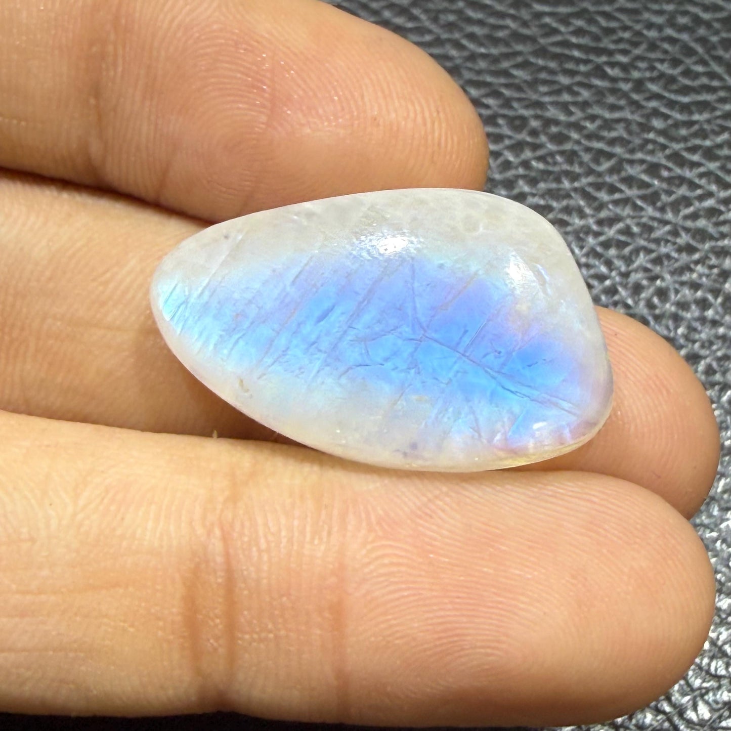 Natural Rainbow Moonstone Blue Flash Pear Moonstone, Pear Shape Loose Gemstone, Moonstone for Ring Pendant Jewelry Making (21x10x7,26cts)