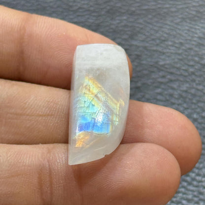 Natural Blue Rainbow Moonstone Cabochon, 31x11.5x7mm, 23cts, Loose Gemstone for Jewelry Making