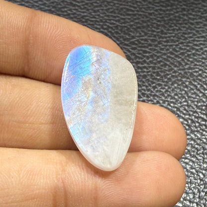 Natural Blue Rainbow Moonstone Pear Cabochon, 21x10x7mm, 26cts, Loose Gemstone for Jewelry Making