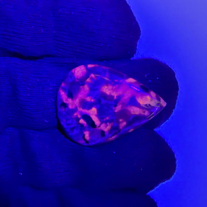 Natural UV Reactive Yooperlite Pear Cabochon, 5x4 mm, 22cts, Loose Gemstone for Jewelry Making