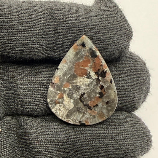 Natural UV Reactive Yooperlite Pear Cabochon, 5x4 mm, 22cts, Loose Gemstone for Jewelry Making