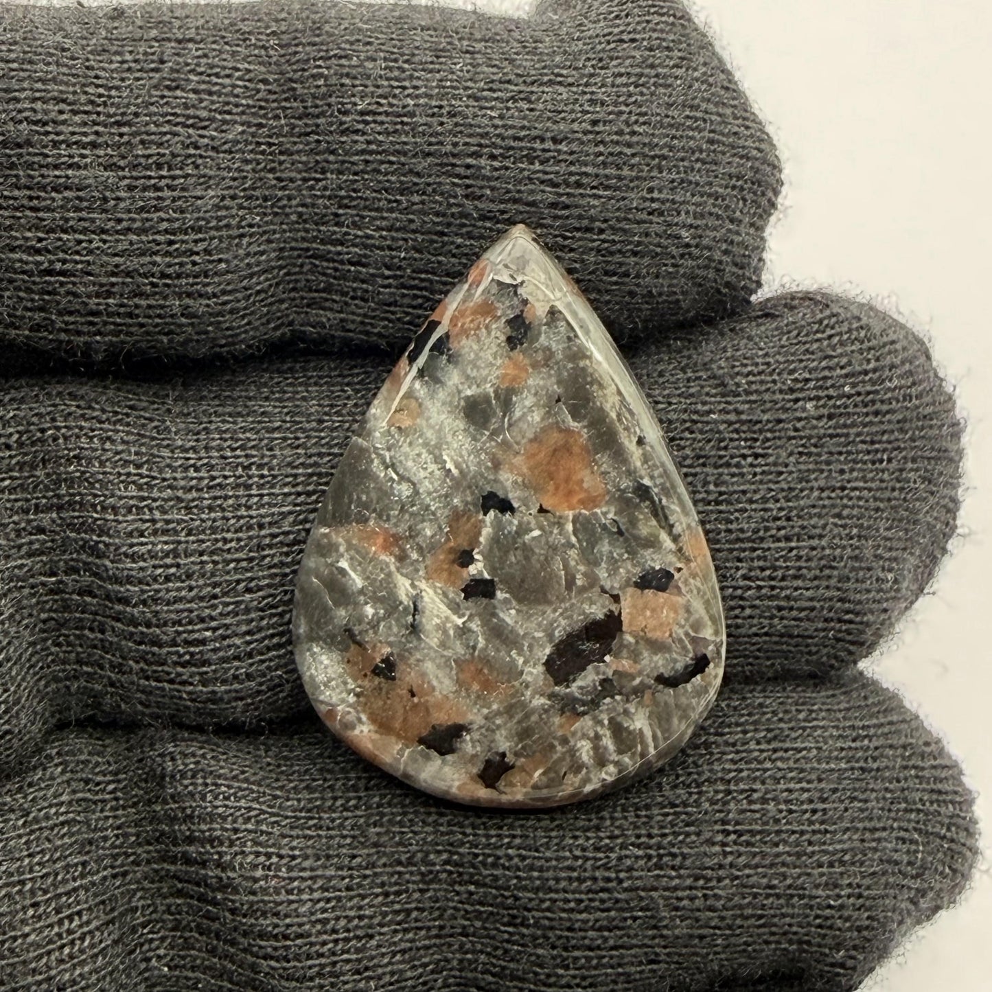 Natural UV Reactive Yooperlite Pear Cabochon, 5x4 mm, 22cts, Loose Gemstone for Jewelry Making