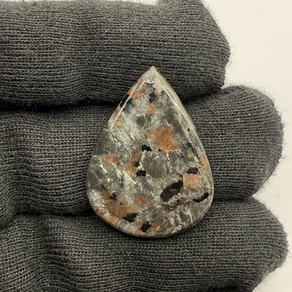 Natural UV Reactive Yooperlite Pear Cabochon, 5x4 mm, 22cts, Loose Gemstone for Jewelry Making