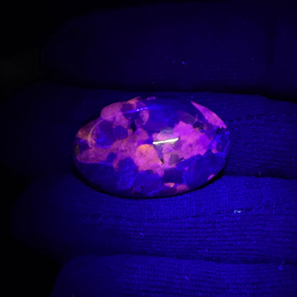 Natural UV Reactive Yooperlite Oval Cabochon, 34.5x22x5.5mm, 38cts, Loose Gemstone for Jewelry Making