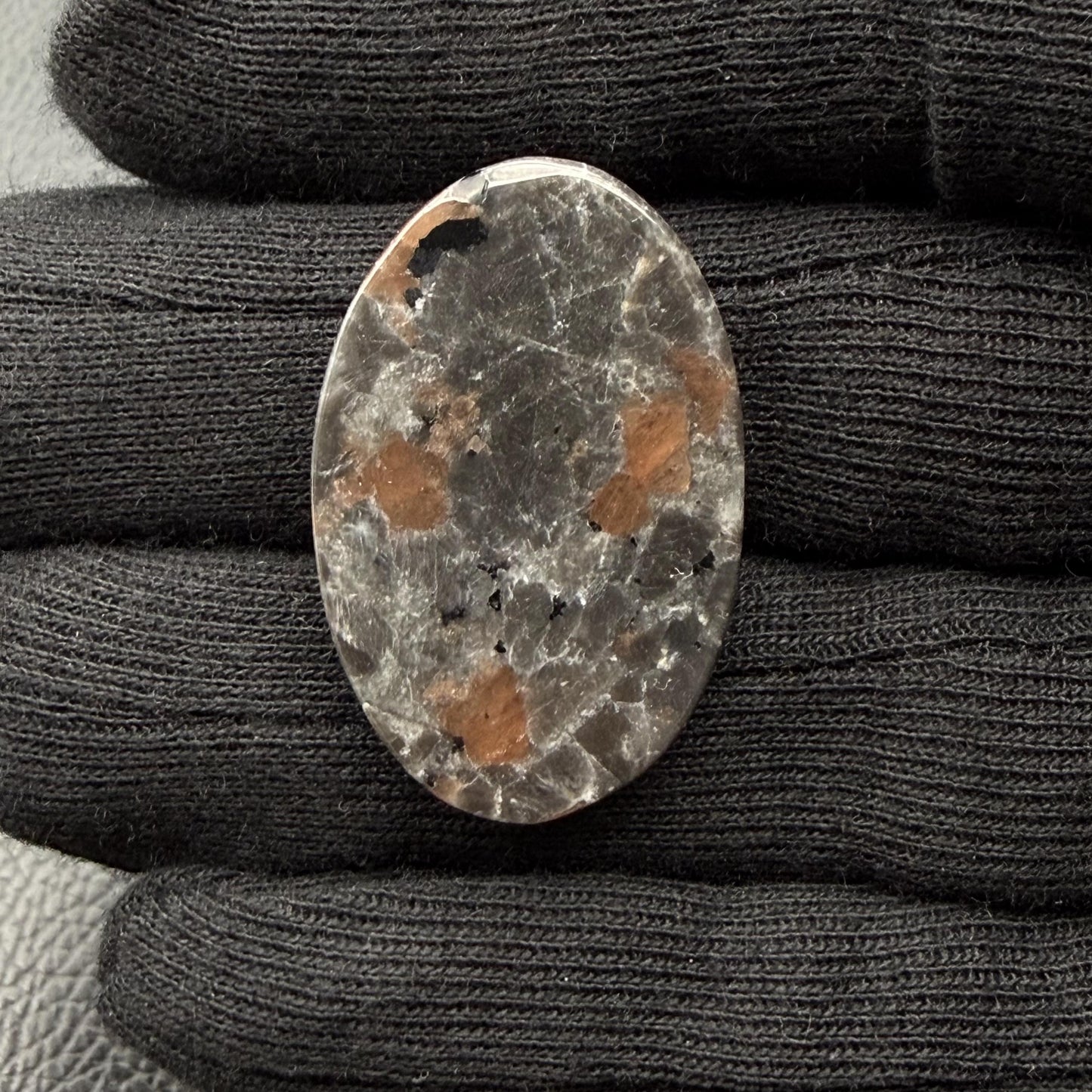 Natural UV Reactive Yooperlite Oval Cabochon, 34.5x22x5.5mm, 38cts, Loose Gemstone for Jewelry Making