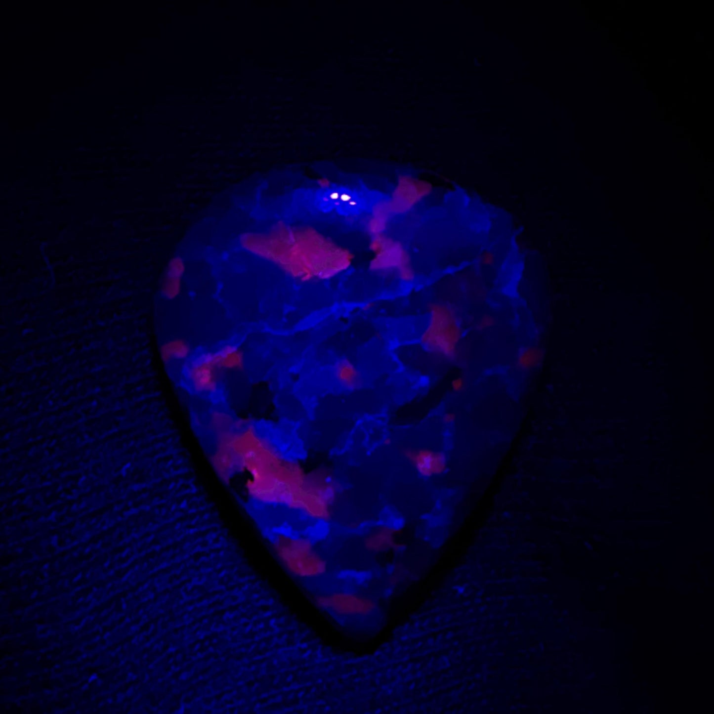 Natural UV Reactive Yooperlite Pear Cabochon, 21 Ct, Loose Gemstone for Jewelry Making