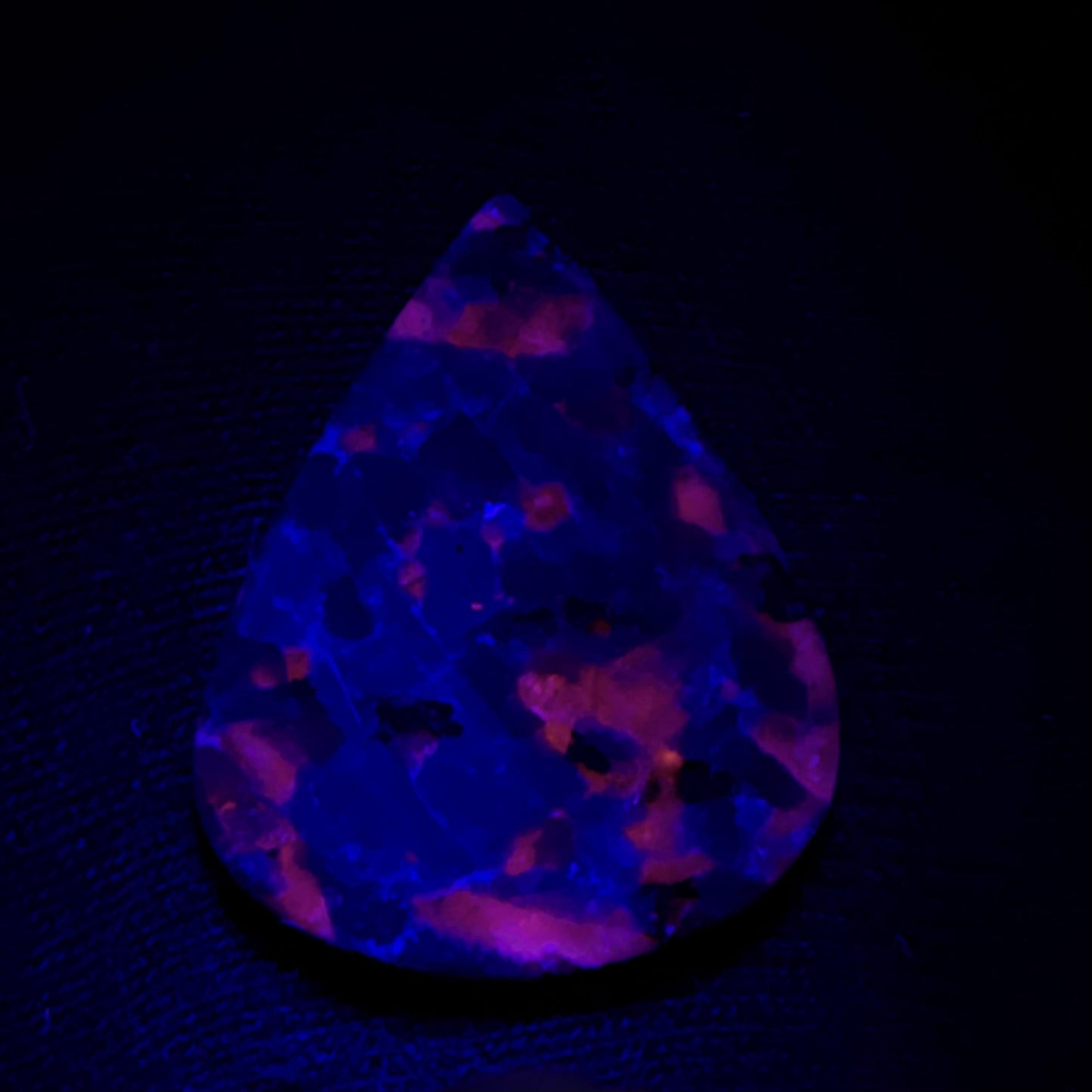 Natural UV Reactive Yooperlite Pear Cabochon, 21 Ct, Loose Gemstone for Jewelry Making
